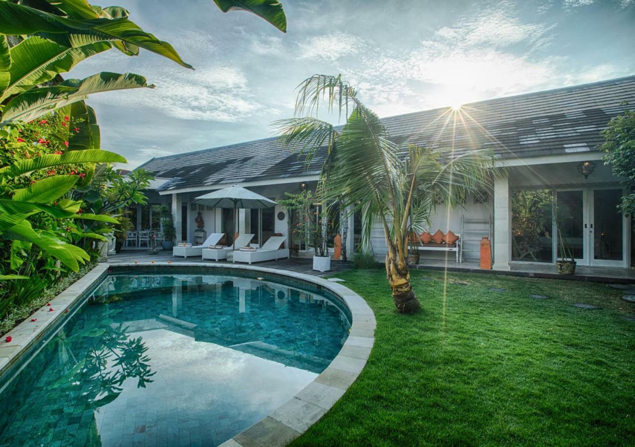 Villa Armani Seminyak  Ngoại thất bức ảnh